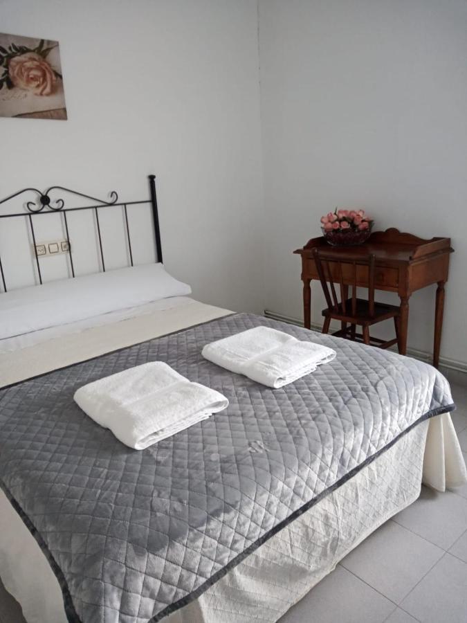 Hostal San Cristobal - Pontedeume Kültér fotó