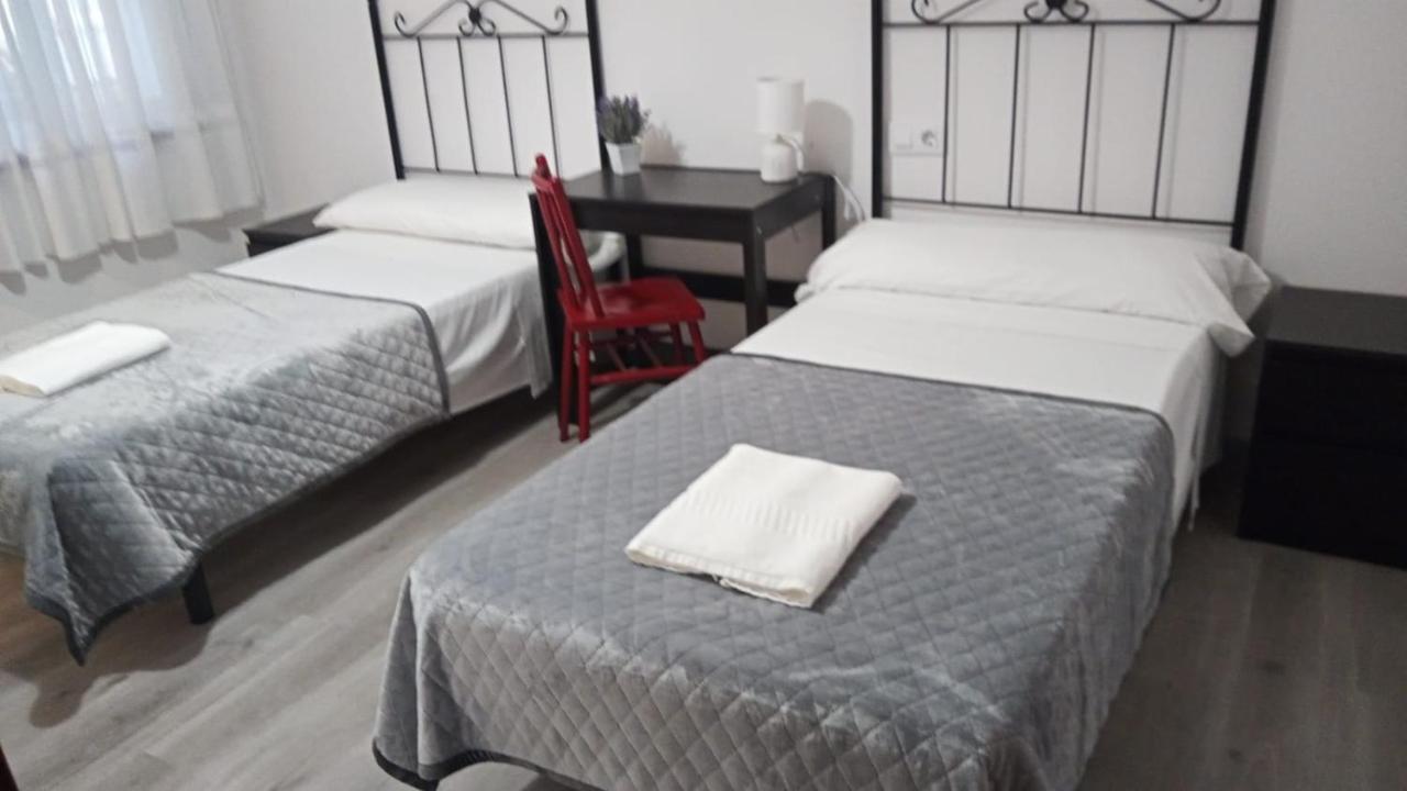 Hostal San Cristobal - Pontedeume Kültér fotó